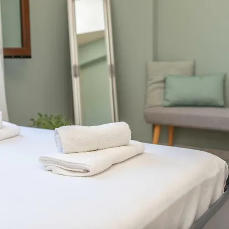 Marguerite - 3 Air-conditioned Bedrooms - Great Sea View *