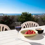 Villa Marguerite - 3 Air-Conditioned Bedrooms - Great Sea View Daire Glinado Naxos