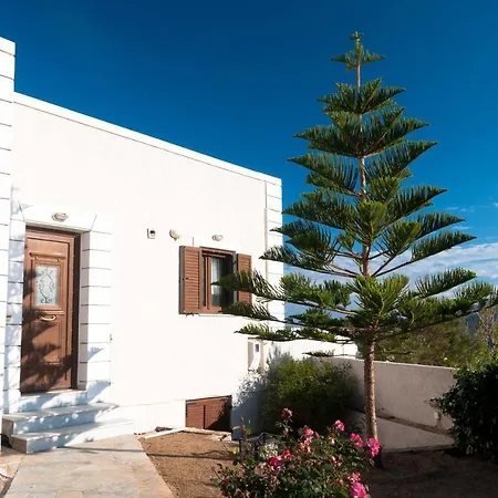 Villa Marguerite - 3 Air-Conditioned Bedrooms - Great Sea View * Glinado Naxos